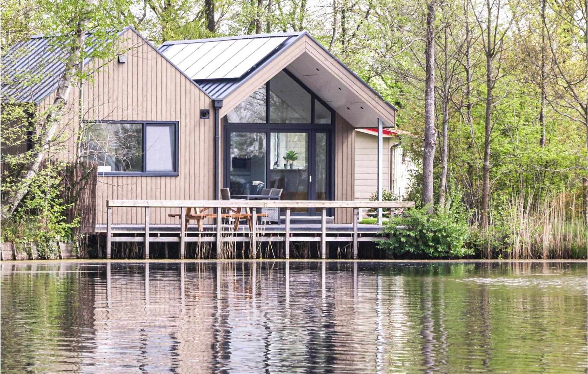 Cozy Home In Oosterwolde With Sauna 外观 照片